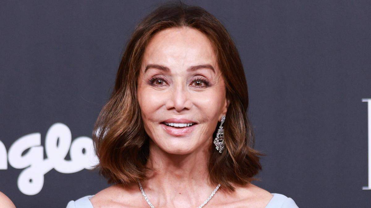 MADRID, SPAIN - JUNE 04: Tamara Falco, Isabel Preysler and Ana Boyer attend ELLE Style Awards 2025 at Teatro Real on June 04, 2025 in Madrid, Spain. (Photo by Patricia J. Garcinuno/Getty Images)