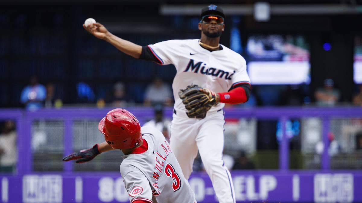 A partir de esta temporada, los juegos locales del equipo se transmitirán a través de Marlins.TV, una nueva plataforma producida y distribuida directamente por Major League Baseball, que combinará televisión tradicional y una opción de streaming directo al consumidor.