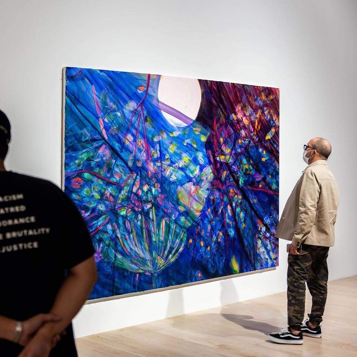 “Jadé Fadojutimi: Sin embargo, otra falacia patética”, se puede ver actualmente en las galerías del tercer piso de el ICA Miami. 
