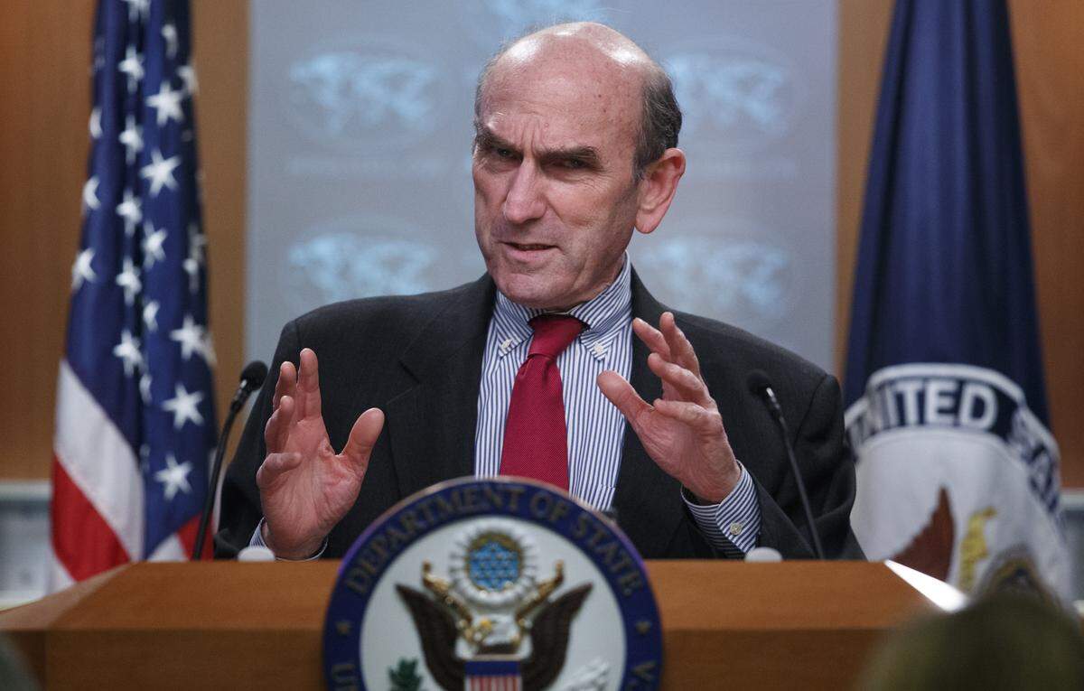 Elliott Abrams, enviado especial de Estados Unidos para asuntos de Venezuela, habla en el Departamento de Estado en Washington el 15 de marzo del 2019.