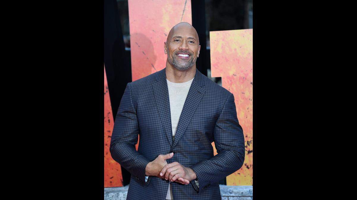 El actor estadounidense Dwayne Johnson comentó: “Todos pasamos por el fango y la depresión nunca discrimina. Me costó mucho tiempo darme cuenta, pero la clave es no tener miedo a abrirse”.