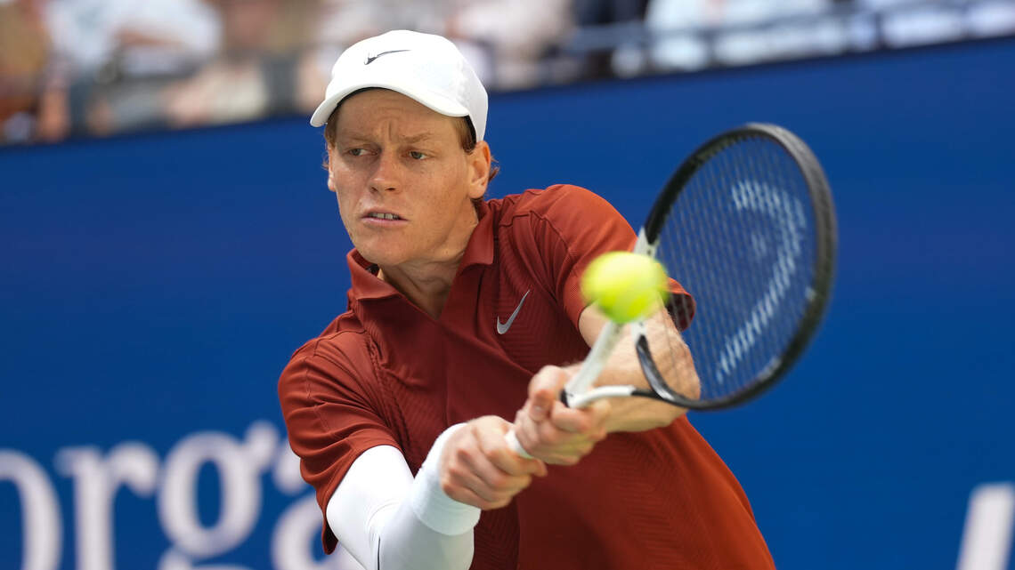 Sinner y Swiatek lanzan candidaturas en el US Open en jornada agridulce para el pelotón latinoamericano