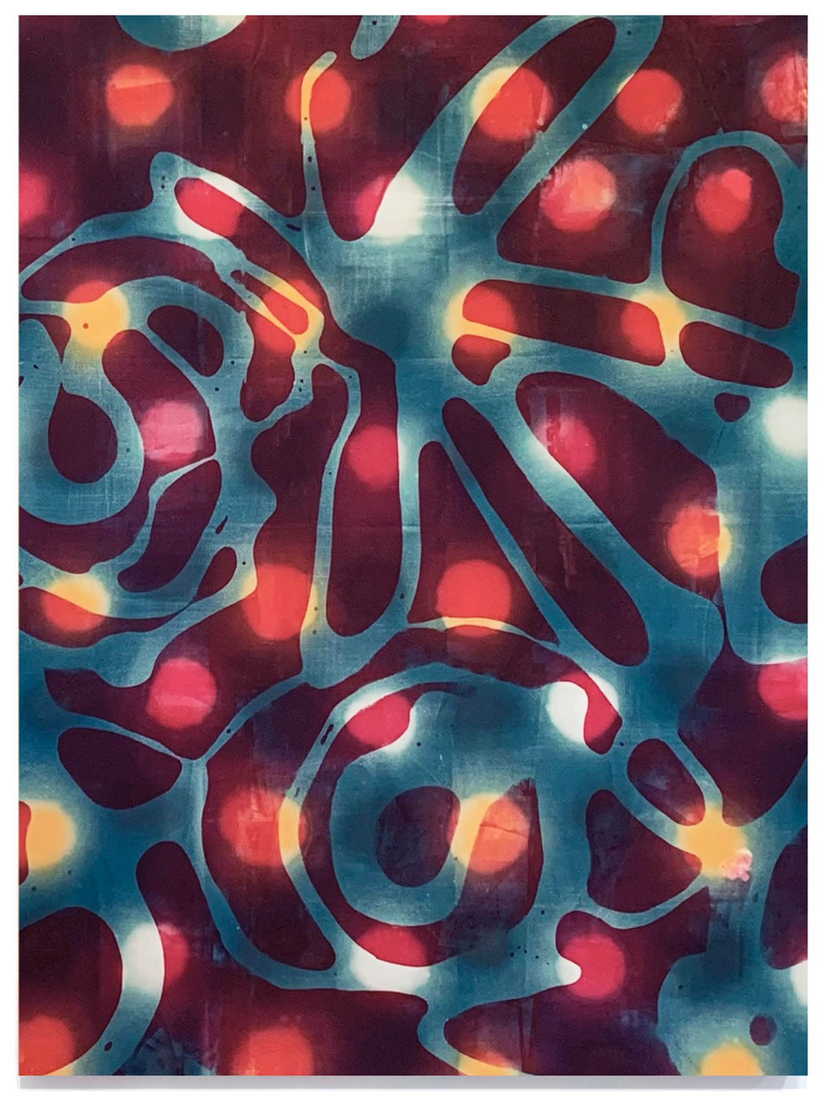 ‘Dip Flowers on Blue’, 2024, de Pauline d’Andigné,  acrílico, tinta de serigrafía, y cloro sobre lienzo, 75 x 55 x 1 pulgadas.