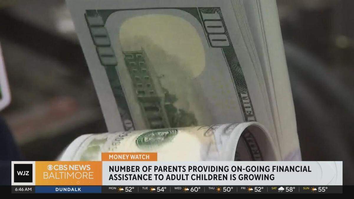 Según un reciente estudio, más padres están manteniendo a sus hijos adultos, debido a los actuales problemas económicos.
