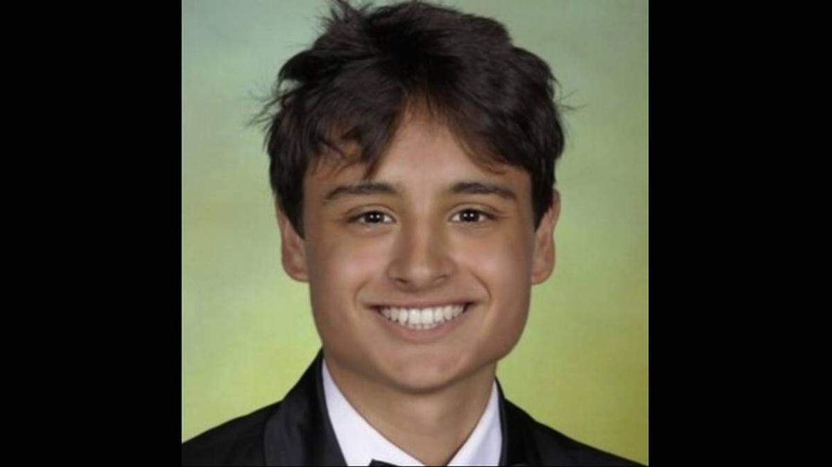 Dominic Ferrell, el joven de 17 años apuñalado hasta la muerte mientras dormía en un condominio de Brickell la madrugada del domingo 8 de junio de 2025, en lo que la policía describe como un asesinato al azar. 