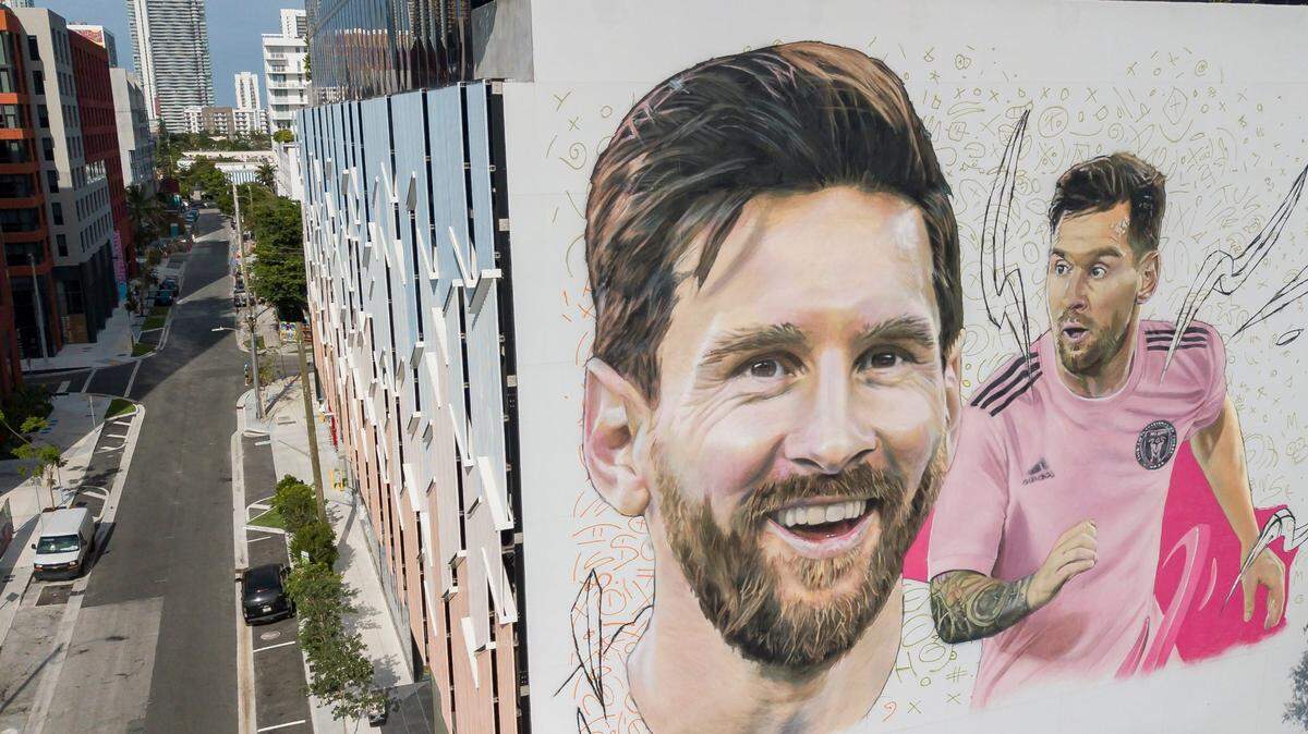 Una vista de un mural de Lionel Messi ubicado en Wynwood, el barrio artístico de Miami.