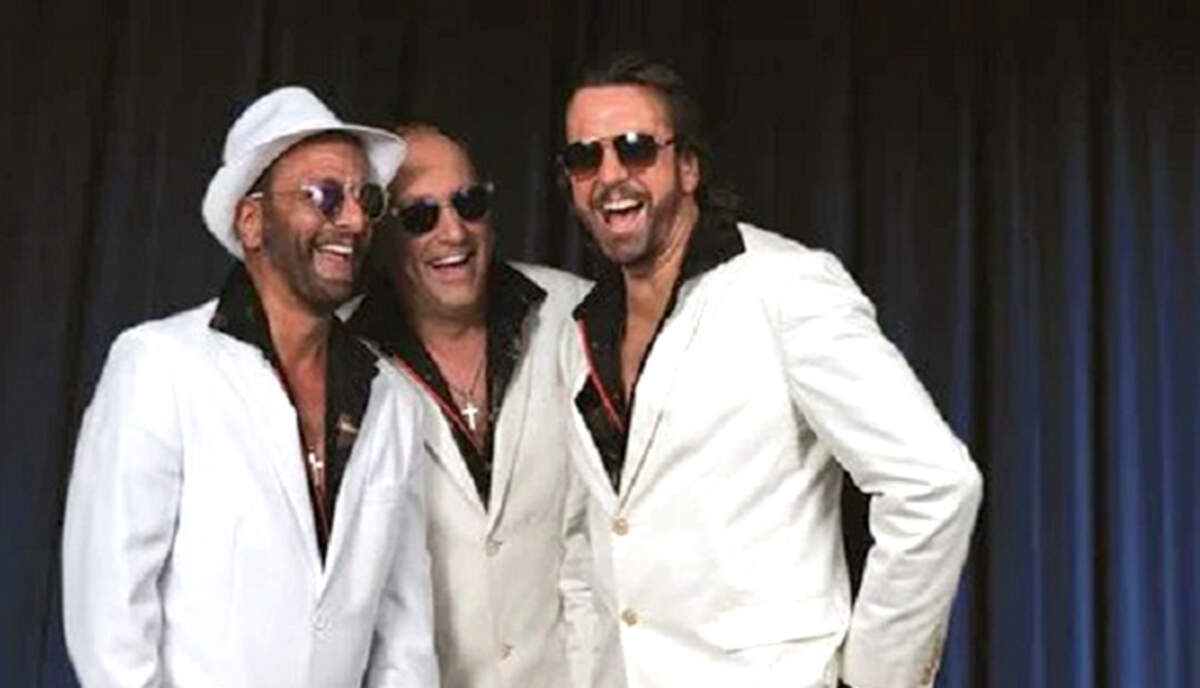 Concierto “Bee Gees Now” en el Aventura Arts & Cultural Center.