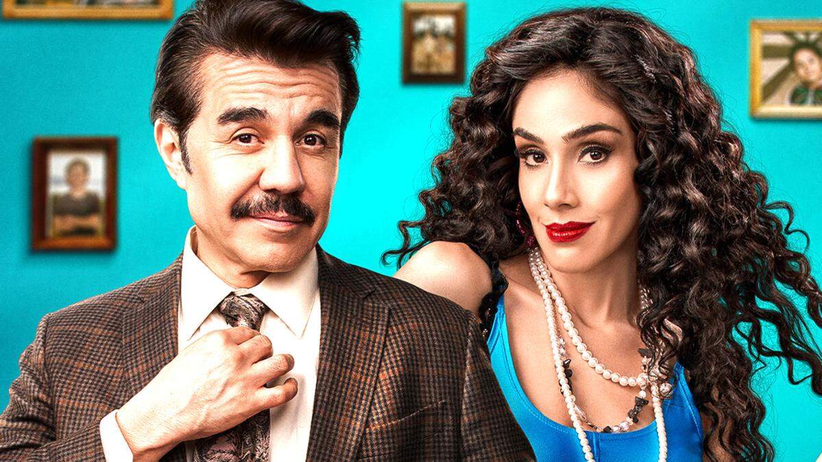 Adrián Uribe y Sandra Echeverría.