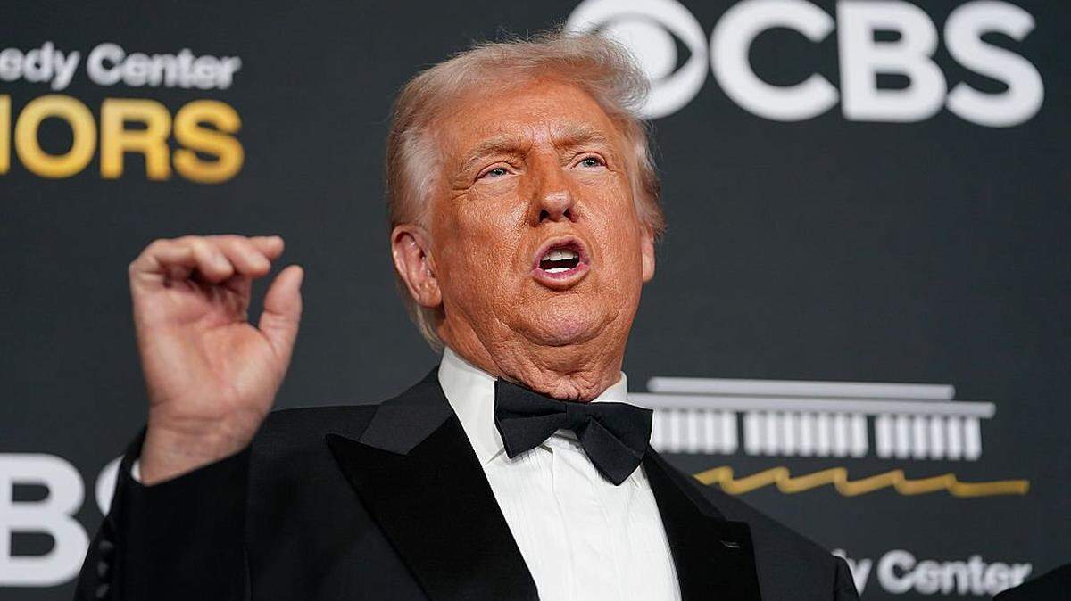 WASHINGTON, DC - DECEMBER 07: U.S. President Donald Trump attends the 48th annual Kennedy Center Honors at the Kennedy Center on December 07, 2025 in Washington, DC. The 2025 Kennedy Center Honorees are Sylvester Stallone, George Strait, the rock band KISS, Gloria Gaynor, and Michael Crawford. (Photo by Allison Robbert/Getty Images)