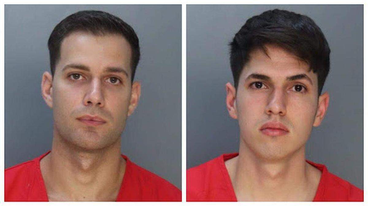 Los ex agentes de policía de Hialeah, Rafael Otano (izquierda), y Lorenzo Orfila (derecha).