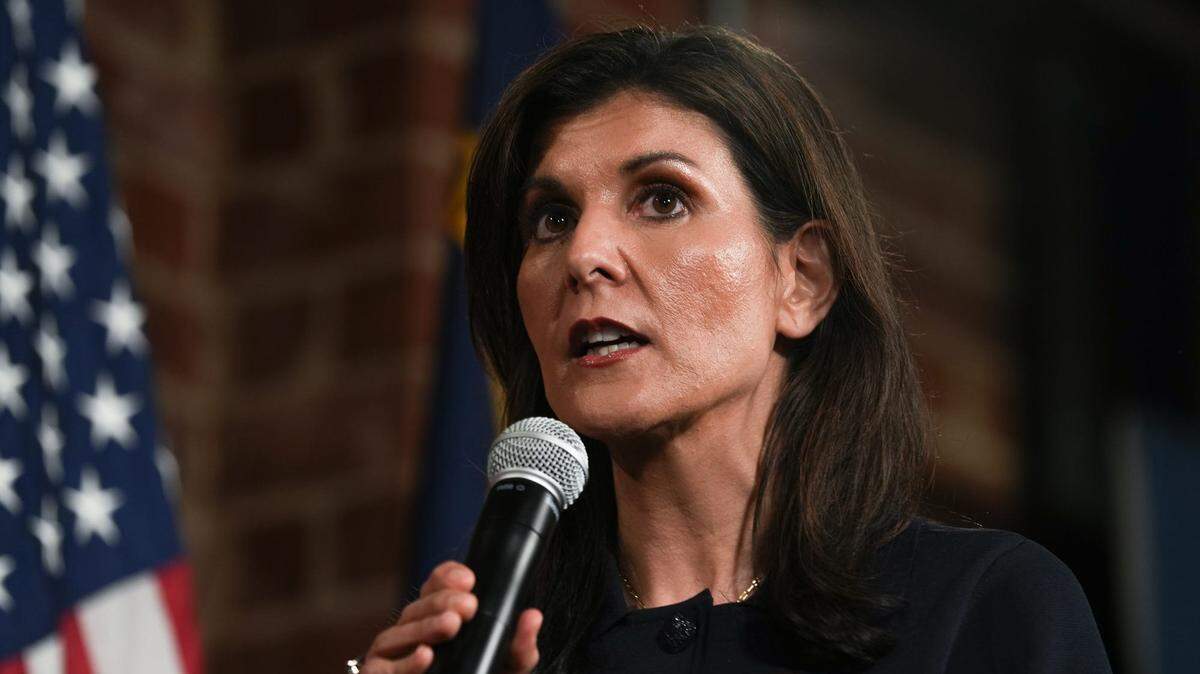 La precandidata presidencial republicana Nikki Haley da un discurso el viernes 1 de marzo de 2024, en Charlotte, Carolina del Norte.