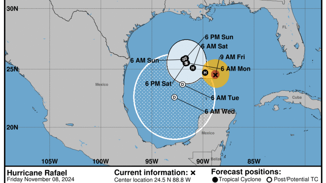 El huracán Rafael decrece a categoría 2 pero causa lluvias fuertes en el sureste de México