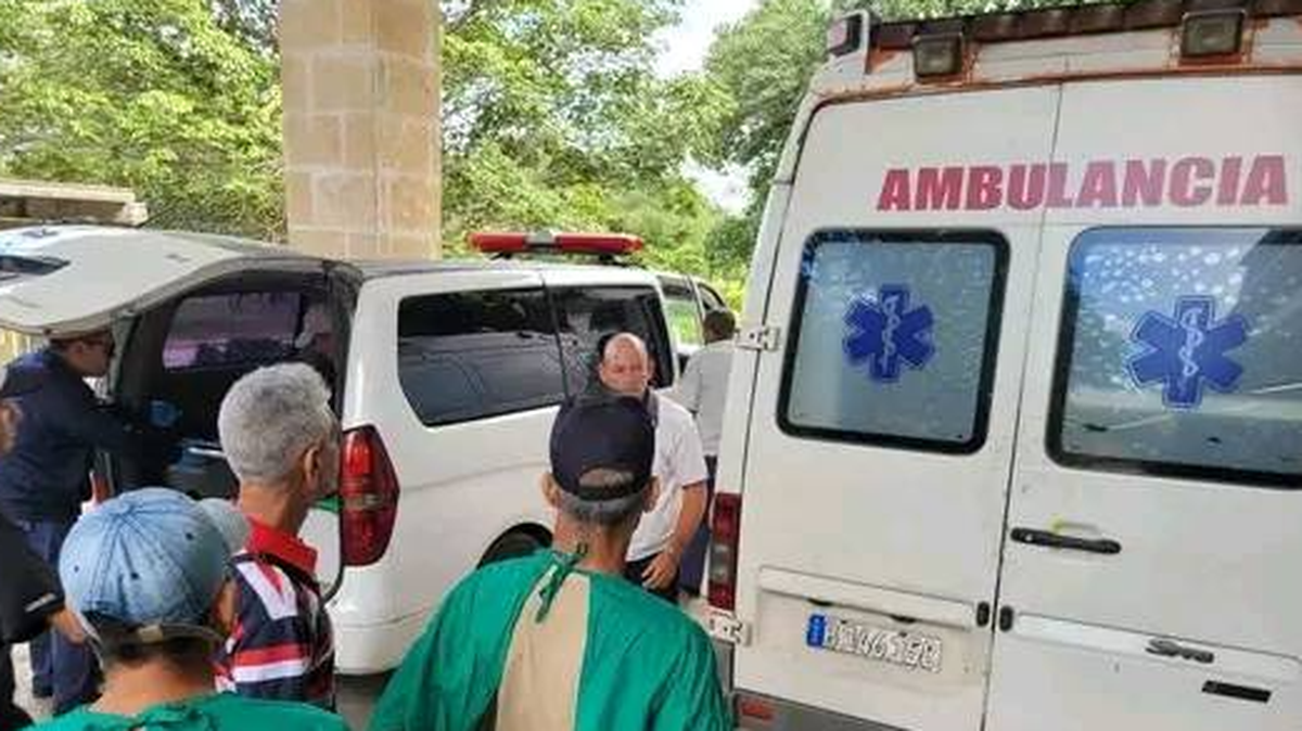 Un accidente de tráfico reportado este sábado en la provincia cubana de Holguín (este) dejó un muerto y varios heridos graves, luego de que un camión se volcara, según informes de medios locales.