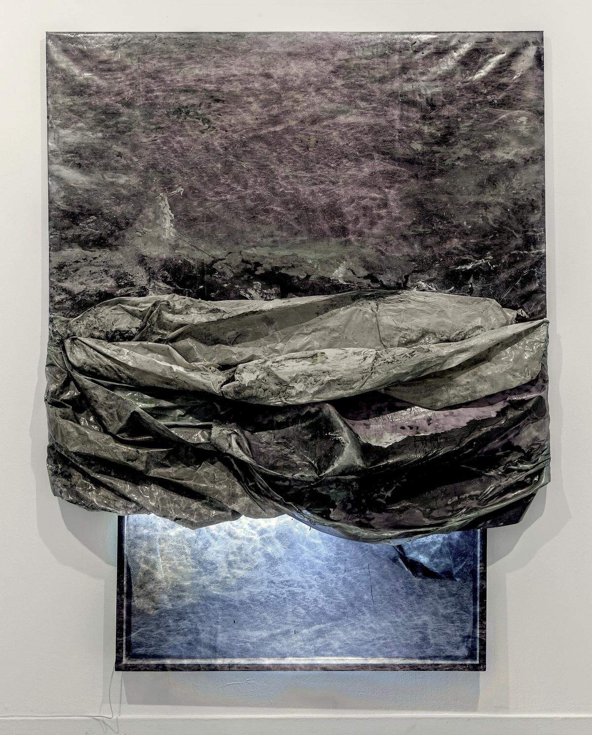‘ST._T’, 2021, medio mixto, 91.73 x 73.2283 pulgadas.