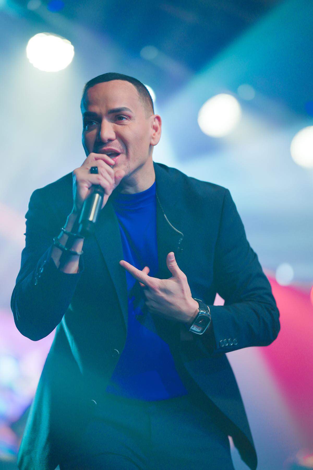 Víctor Manuelle se encuentra en plena promoción de su nuevo disco, el vigésimo de su carrera, “Lado A Lado Lado B”.