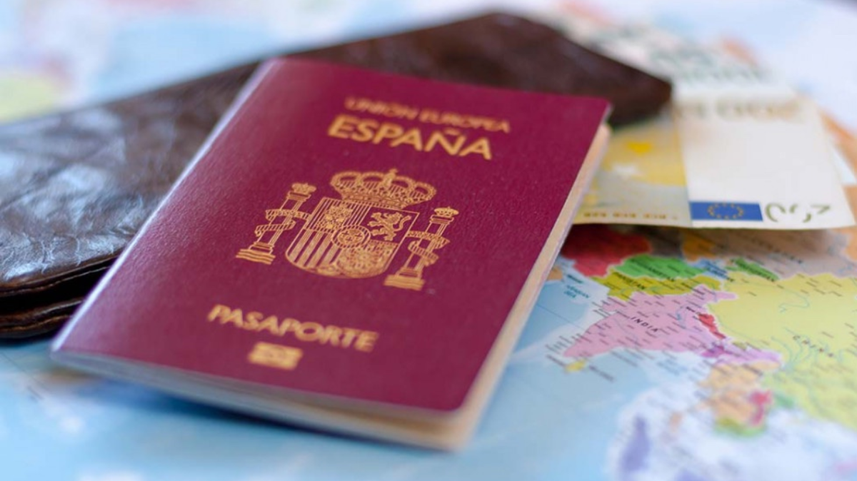 La recogida de pasaportes españoles para solicitantes de varias provincias de Cuba, será a partir del 15 de noviembre, tras las afectaciones por el huracán Oscar.
