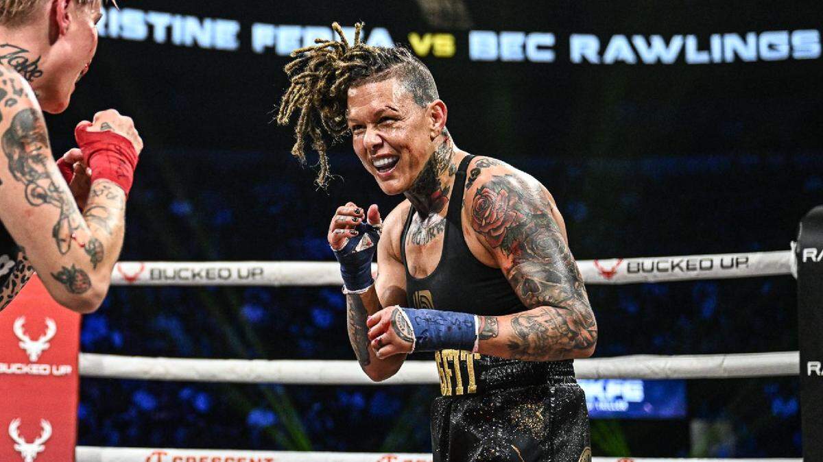 Christine Ferea (der.) se enfrentará a la sensación cubana y número dos del ranking Christine Vicens, en un choque que debe ser uno de los mejores de la historia en la empresa.
