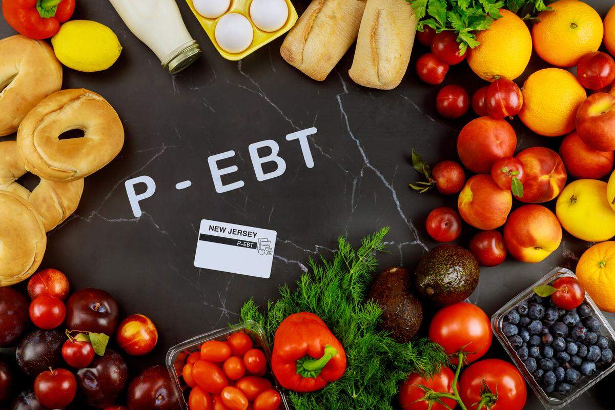 Beneficiarios de cupones de SNAP y tarjetas EBT solo recibirán aumentos de $1 a $5 mensuales para comprar alimentos a partir del 1 de octubre, que comienza el año fiscal 2025.