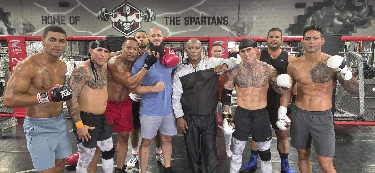 El veterano entrenador cubano Pedro Lay apuesta ahora por formar campeones en BKFC. 