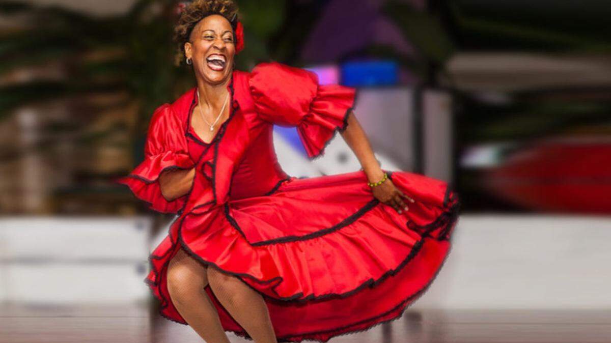 Baila con Marisol Blanco, clase gratuita de baile afrocubano en el Koubek Center.