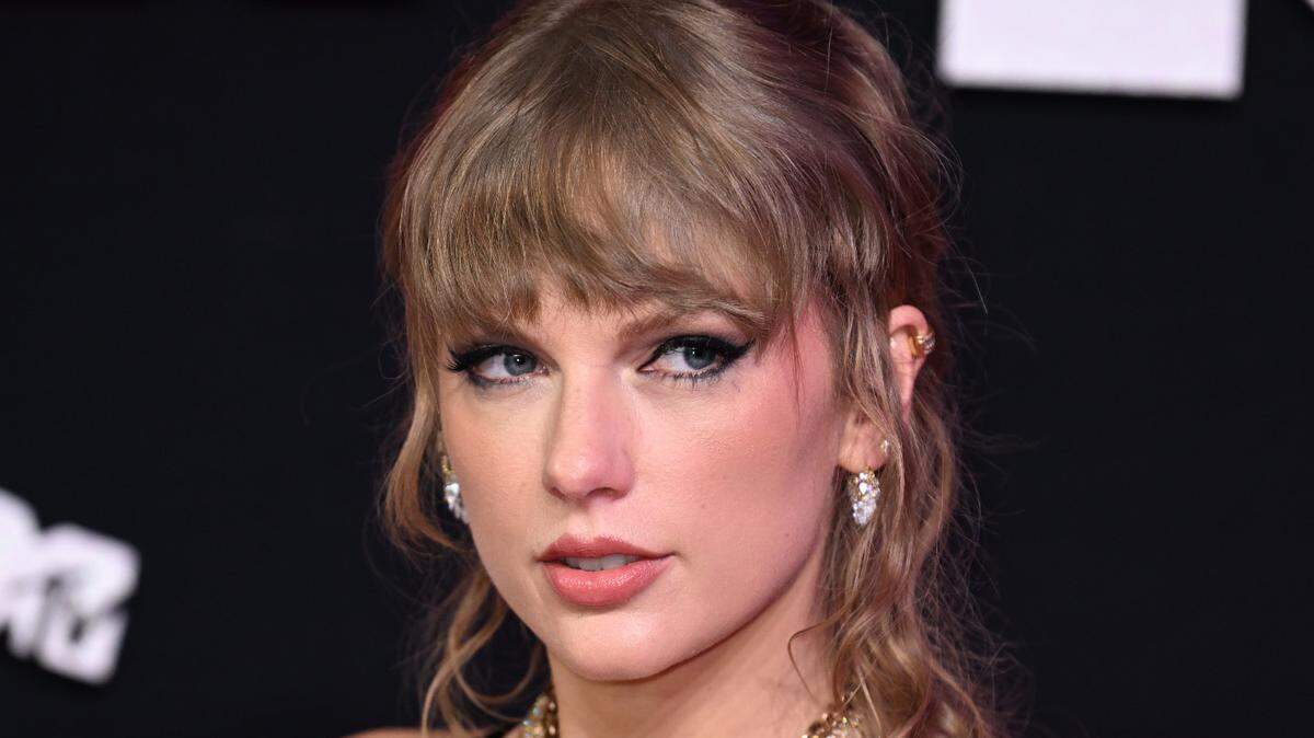 Taylor Swift asiste a los MTV Video Music Awards 2023 en el Prudential Center en Nueva Jersey el 12 de septiembre de 2023.