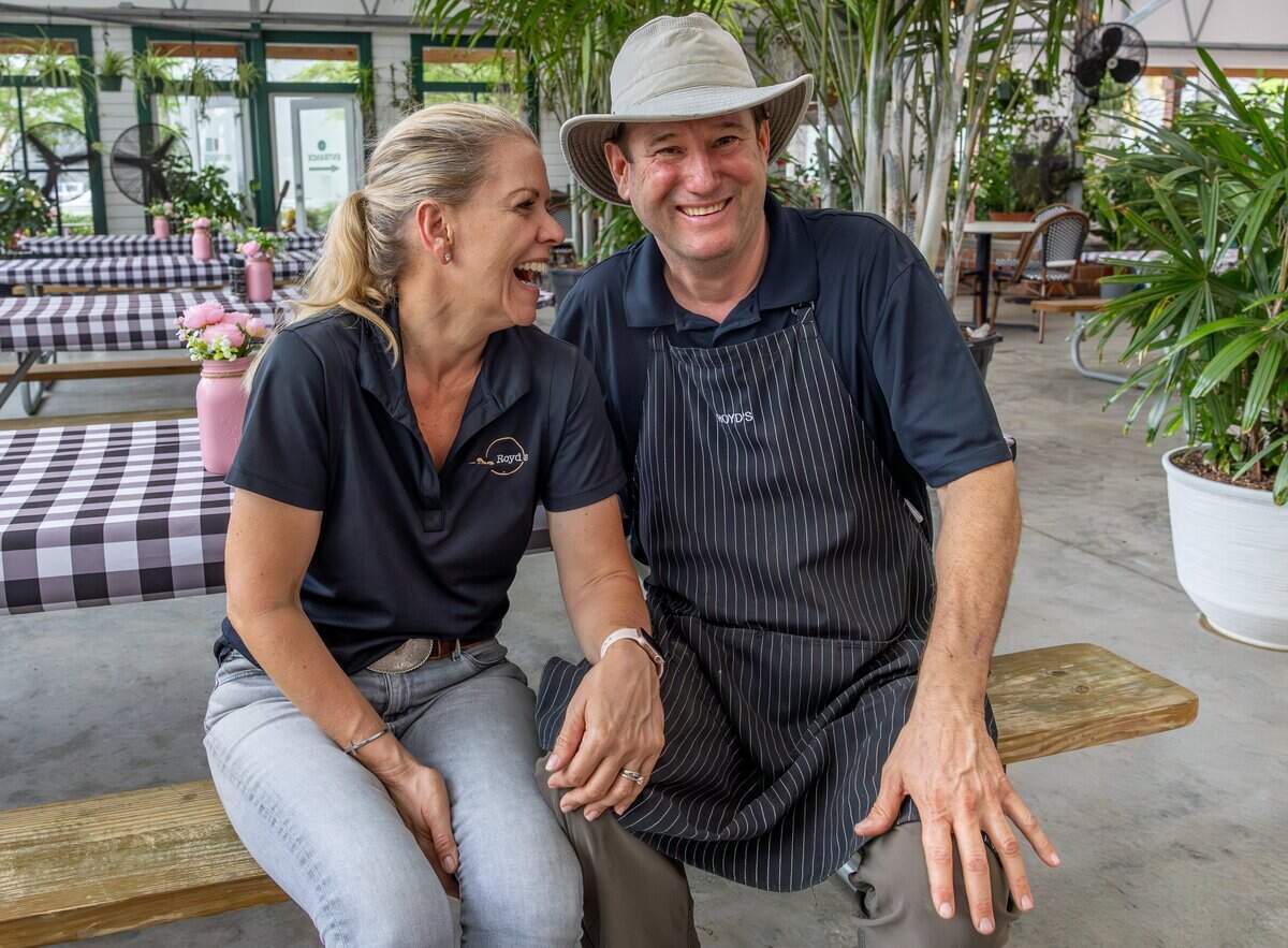 Maribel y Royd Lemus, cofundadores de Royd’s at Gateway Farms and Nursery, ampliaron su negocio tras la pandemia para incluir camiones de comida y más atracciones para toda la familia.