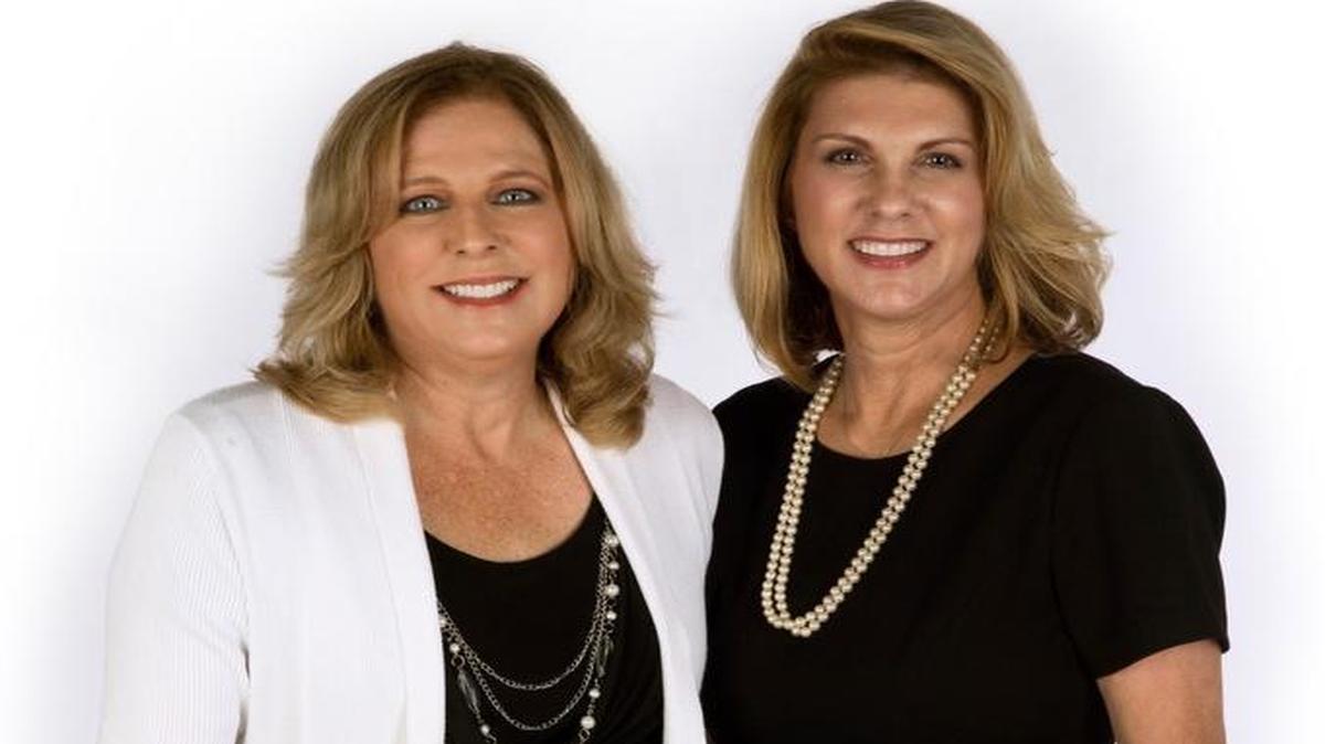 
Myriam Márquez, Directora Ejecutiva, el Nuevo Herald y Alexandra Villoch, Presidente de Miami Herald Media Company.

