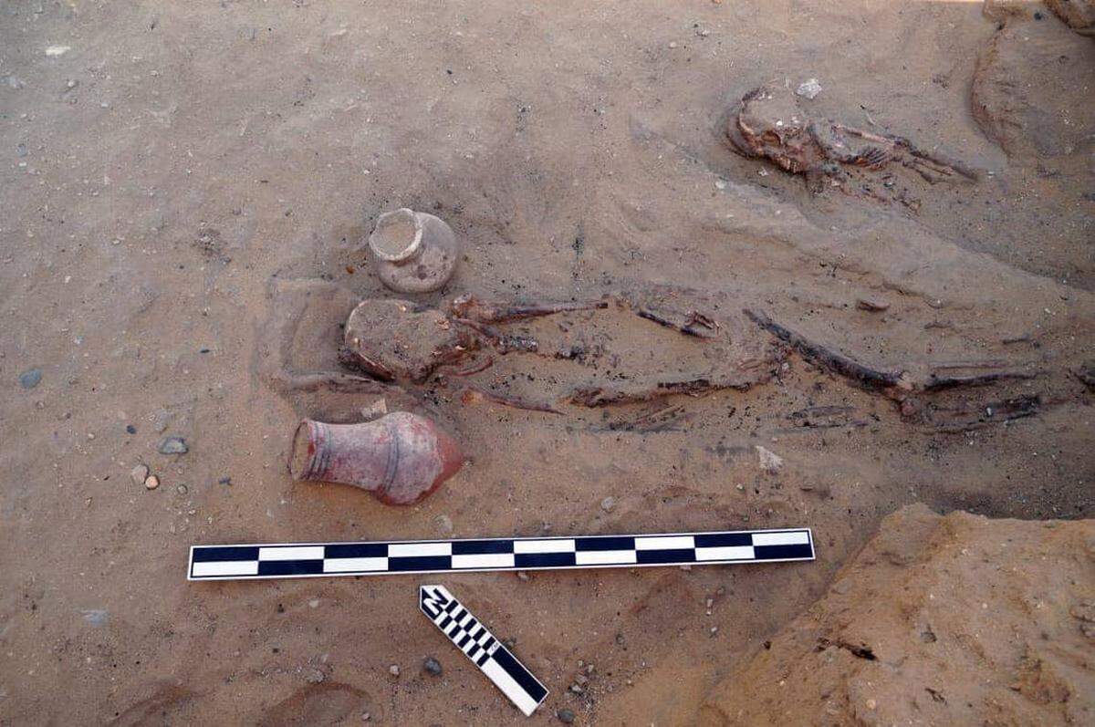 Una de las tumbas que se encontraron en Saqqara, Egipto.