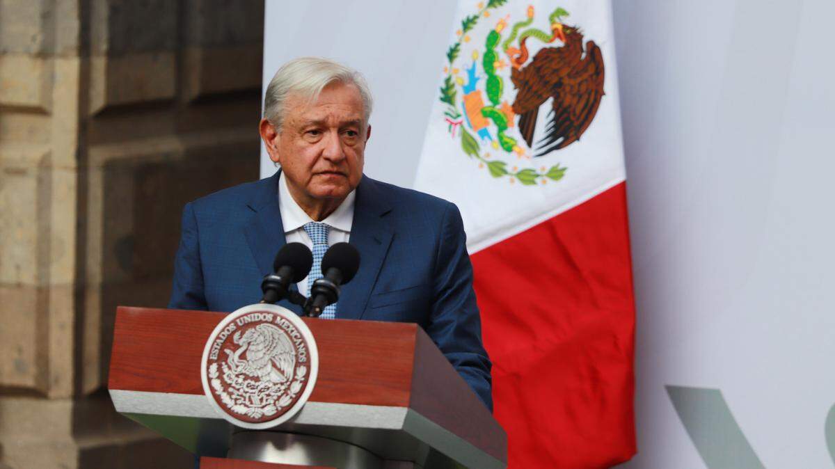 El presidente de México, Andrés Manuel López Obrador, hablando durante la ceremonia de abanderamiento de la delegación mexicana que participará en los Juegos Olímpicos de París 2024, en Palacio Nacional. el 11 de junio de 2024 en la Ciudad de México, México. (Foto de Carlos Santiago/ Eyepix Group/Sipa USA)