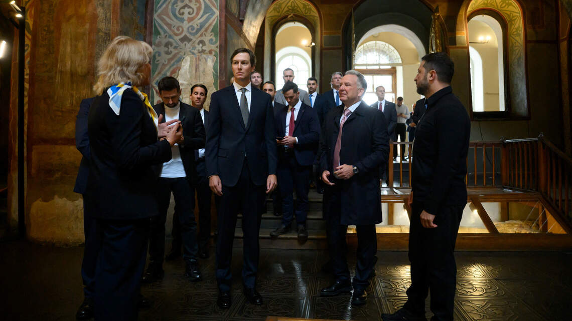 Empieza reunión de Zelenski con emisarios de EEUU antes de otro encuentro con europeos