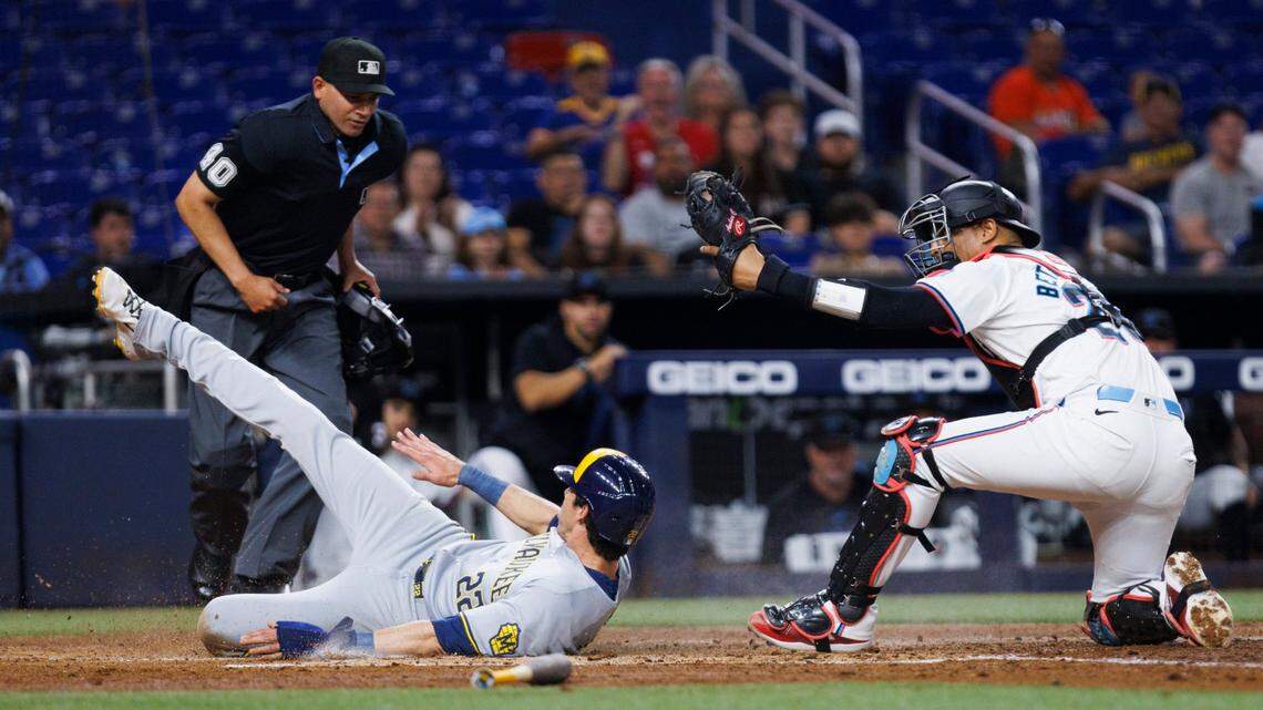 Christian Yelich rescata a los Cerveceros en Miami | El Nuevo Herald
