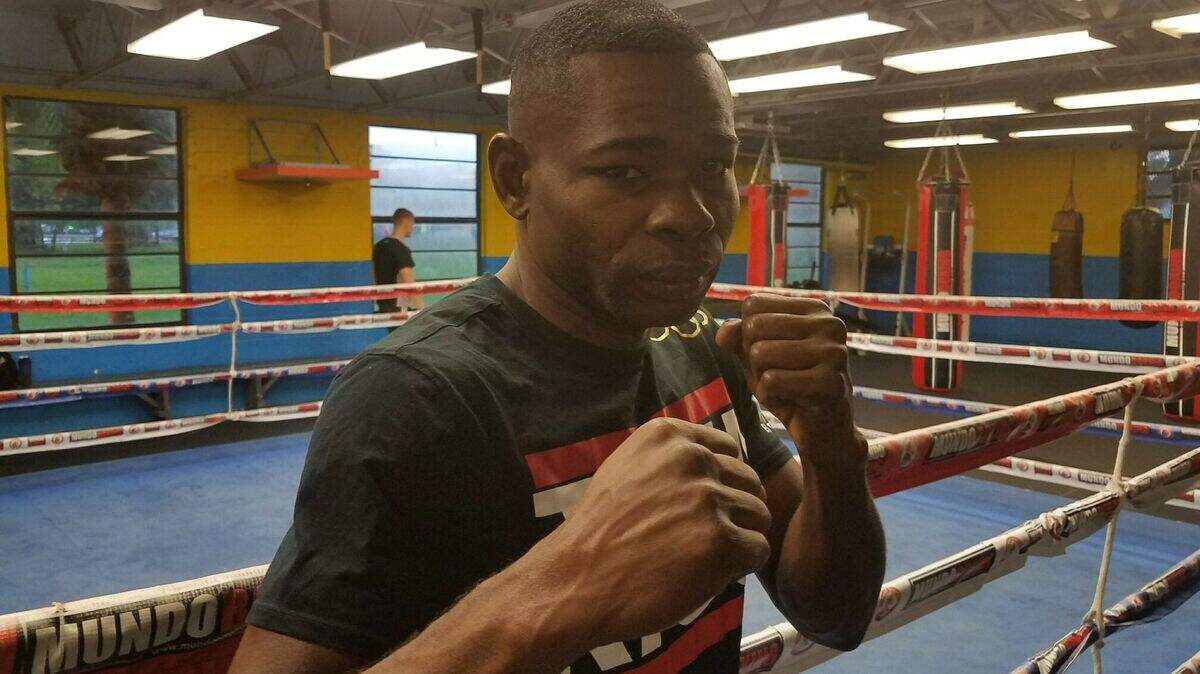 GUILLERMO RIGONDEAUX ya entrena en Miami para sus venideros compromisos.