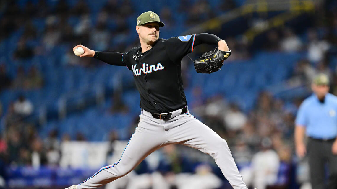 Yandy Díaz pega jonrón y los Rays aumentan la cercanía de los Marlins a un terreno peligroso
