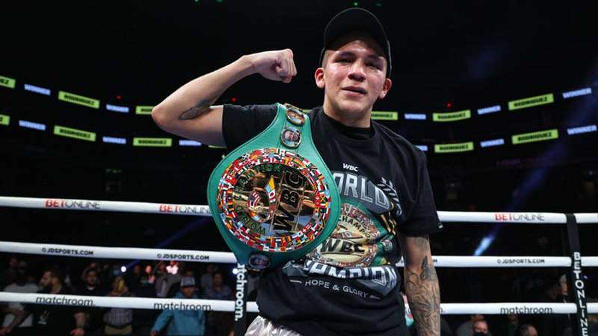 Jesse “Bam” Rodríguez pelea con Pedro Guevara el sábado 9 de noviembre en velada que llegará por la pantalla de DAZN desde el Wells Fargo Center de Filadelfia.