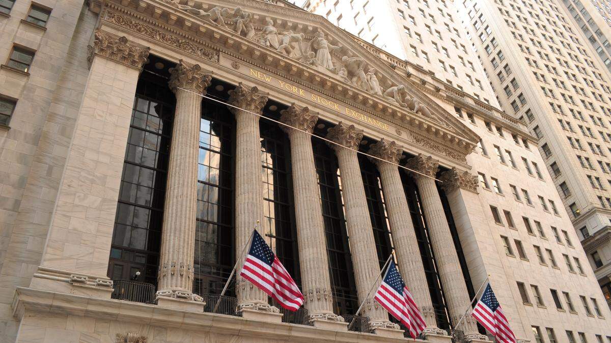 La bolsa de Nueva York -Wall Street- termina a la baja el martes, frustrada por la espera de acuerdos comerciales entre Estados Unidos y sus socios.