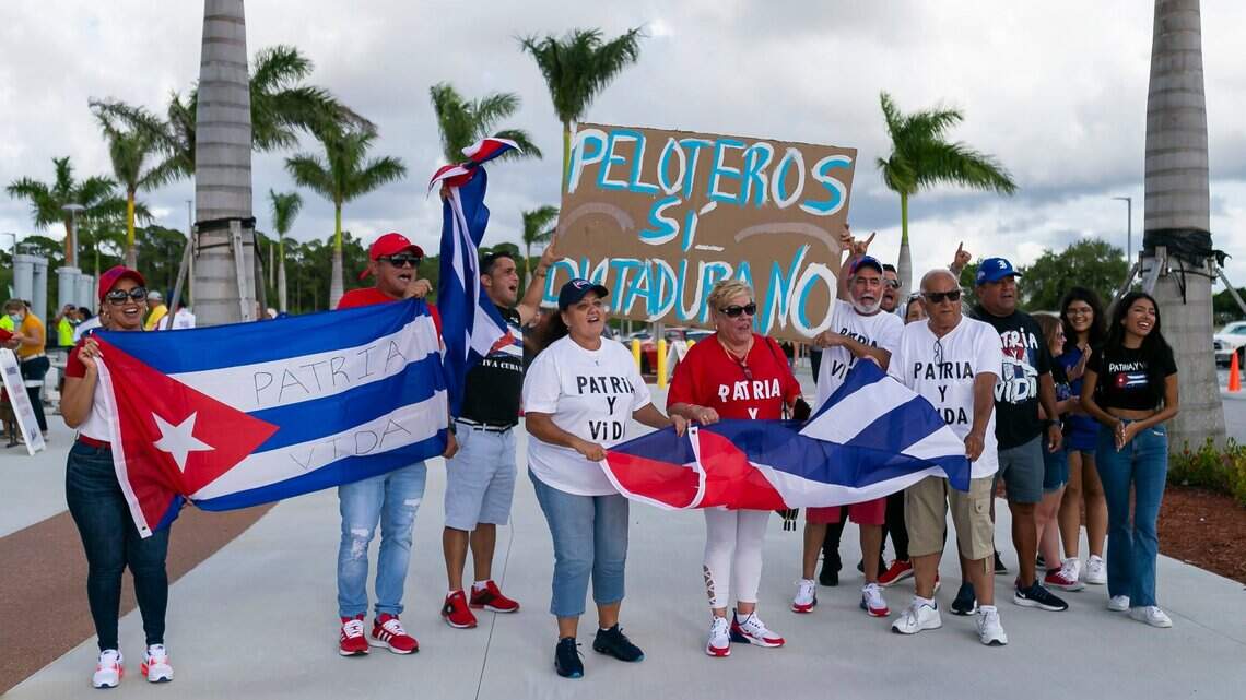 Cuba, un régimen tan desgastado que hasta los psicólogos se fugan | Opinión