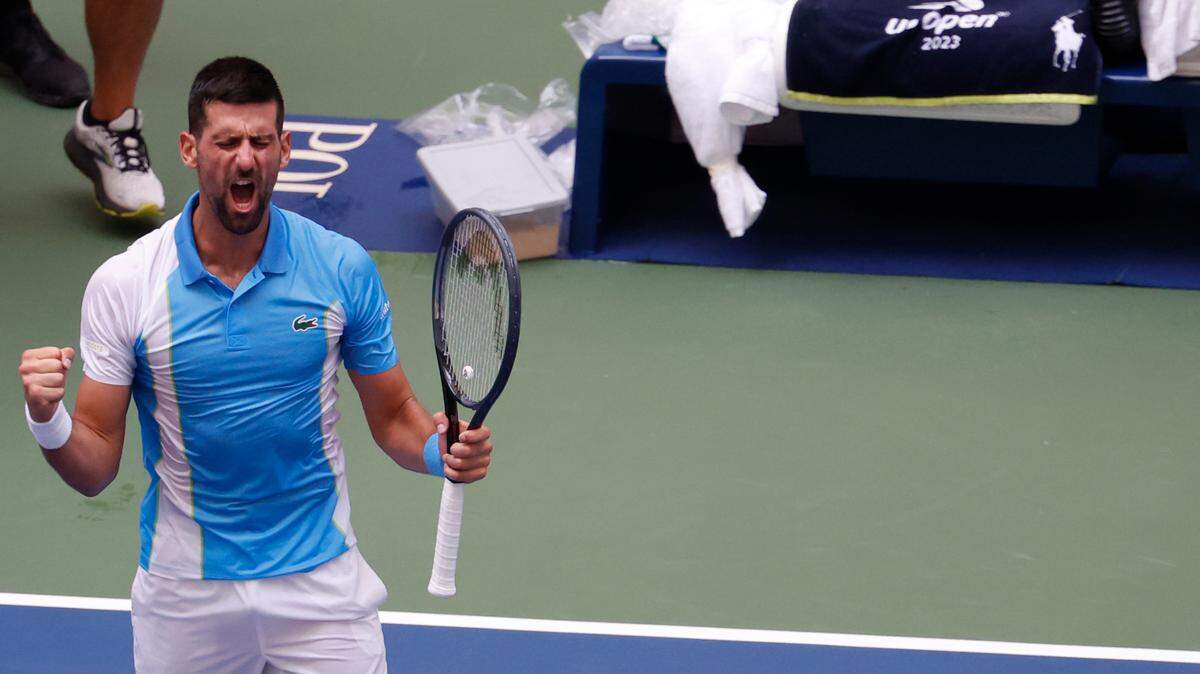 Novak Djokovic batió otro récord al alcanzar su 47ma semifinal en un torneo de Grand Slam, dejando atrás a Roger Federer por la mayor cantidad en el tenis masculino, tras esculpir una actuación impecable al vencer 6-1, 6-4, 6-4 a Taylor Fritz en un martes de sofocante calor en el Abierto de Estados Unidos.