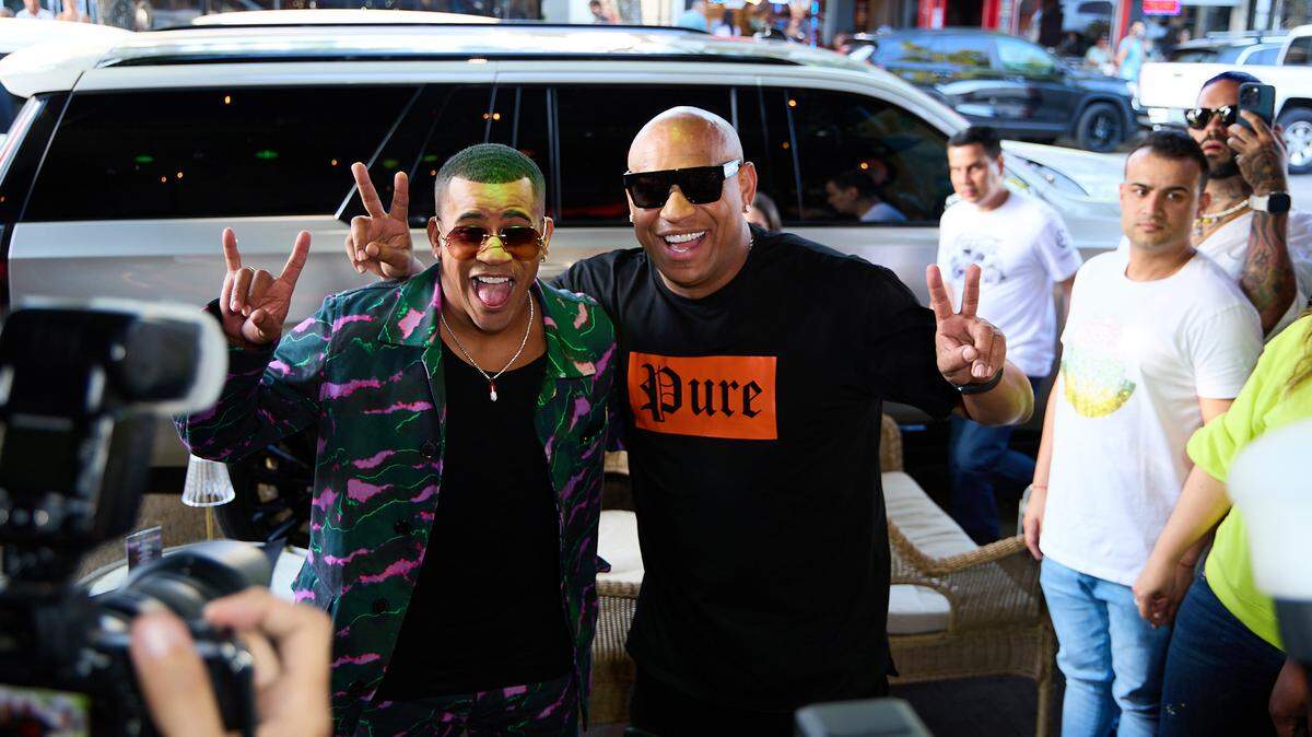 Gente de Zona lanzó su álbum “Demasiado’’ en medio de una fiesta inolvidable en la Pequeña Habana en Miami.