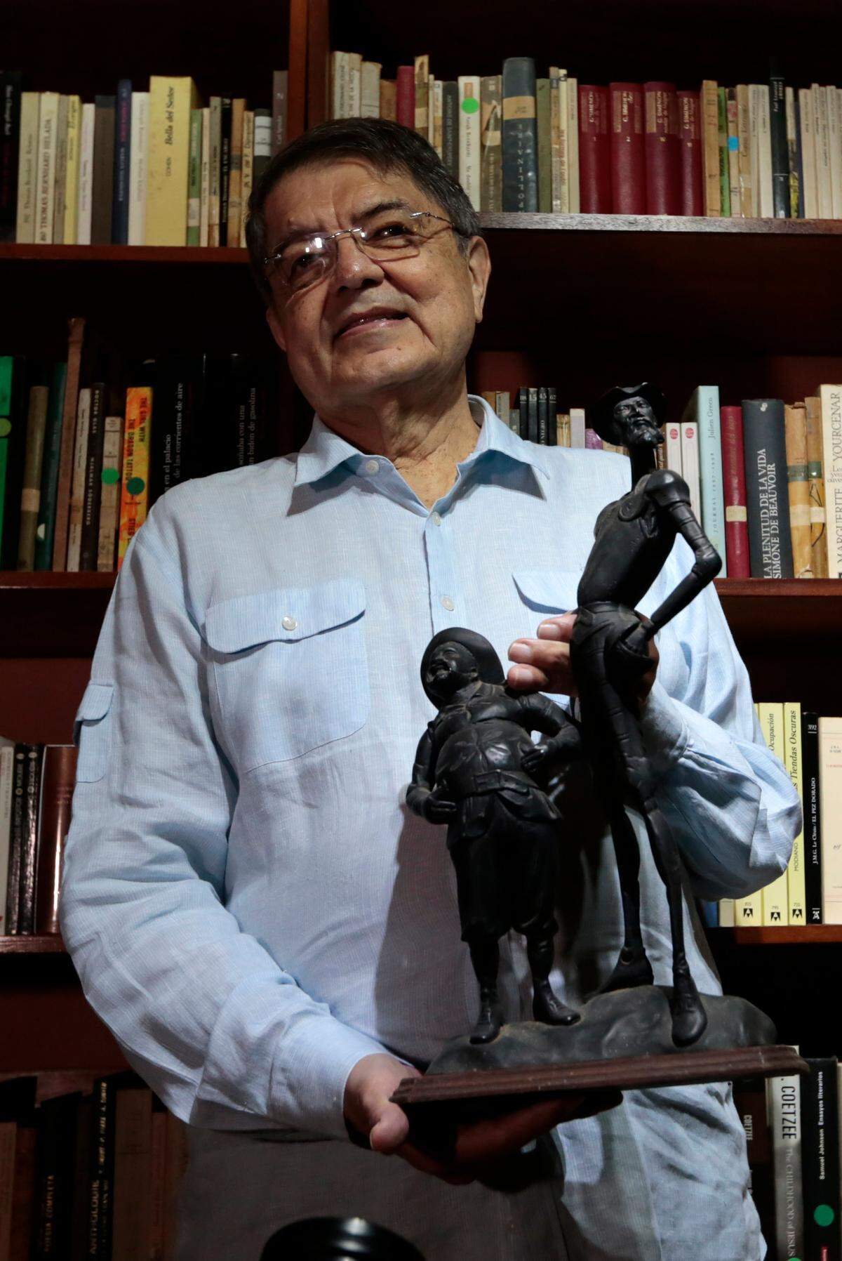 Sergio Ramírez en su casa de Managua, Nicaragua, luego de haber recibido la noticia del Premio Cervantes, en noviembre de 2017.