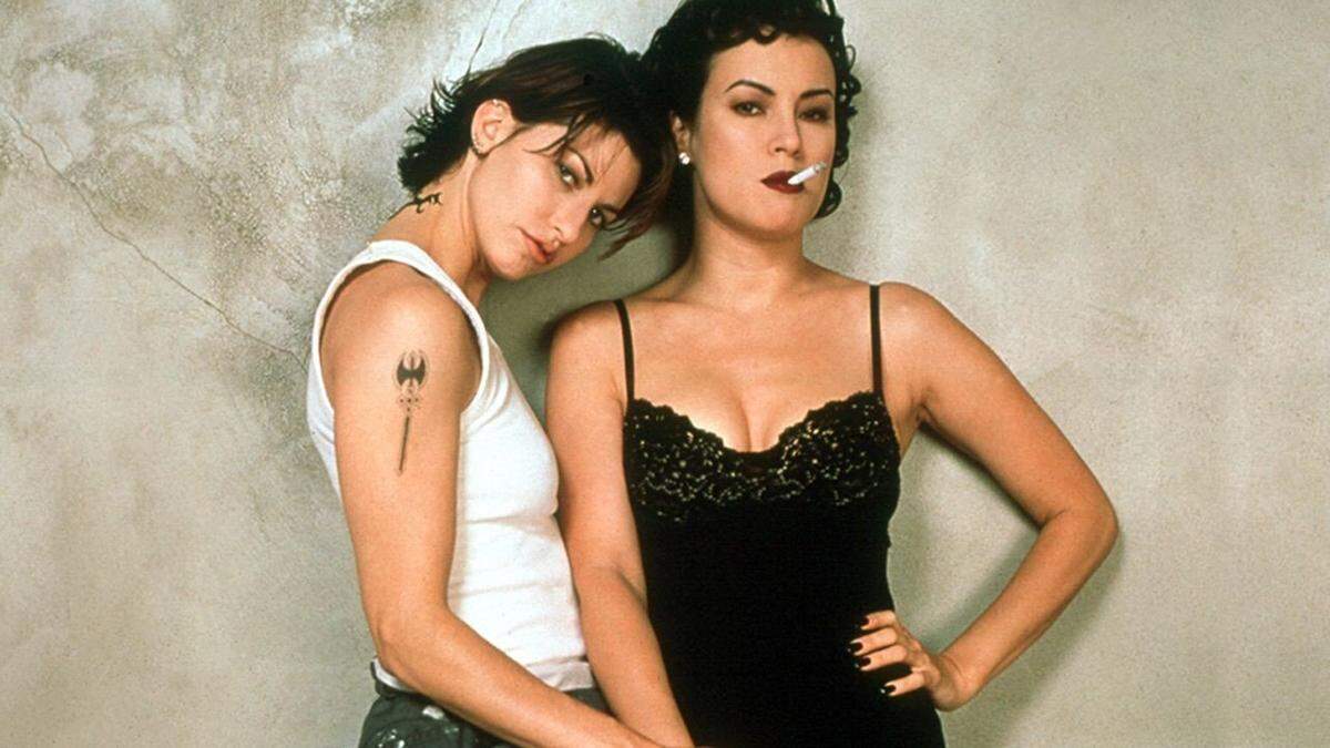 O Cinema Miami Beach proyecta ‘Bound’ (1996), una historia de aventuras y amor.