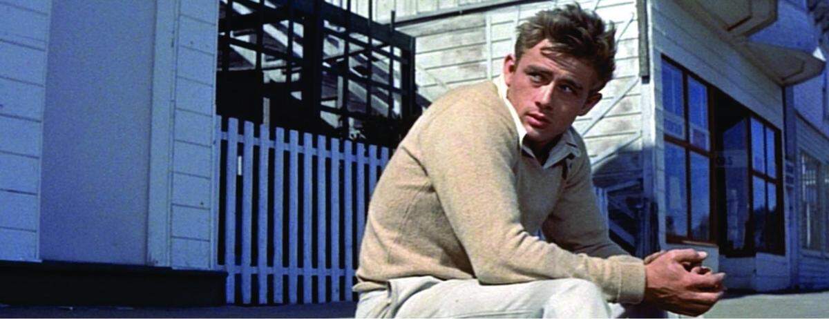 En Coral Gables Art Cinema se presenta ‘East of Eden’ (1955) con el mítico James Dean y Julie Harris. Basado en la novela del mismo nombre del premio Nobel de literatura John Steinbeck.