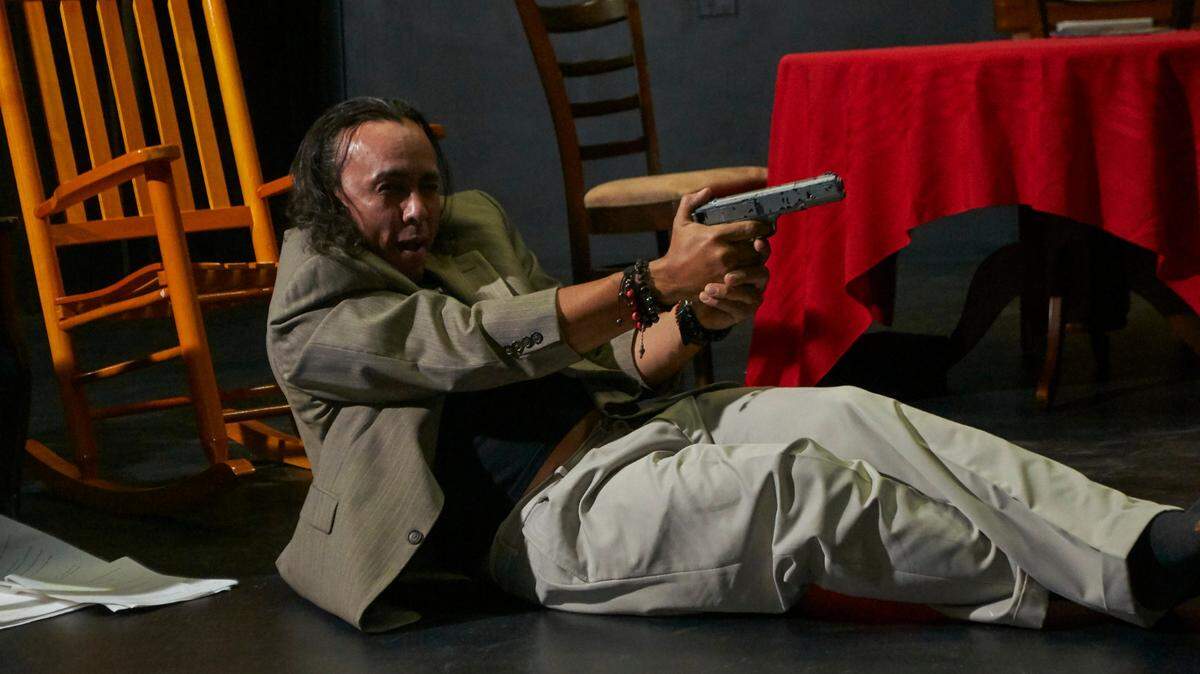 Una escena de ‘El verano está cerca’ con el actor Isaniel Rojas.