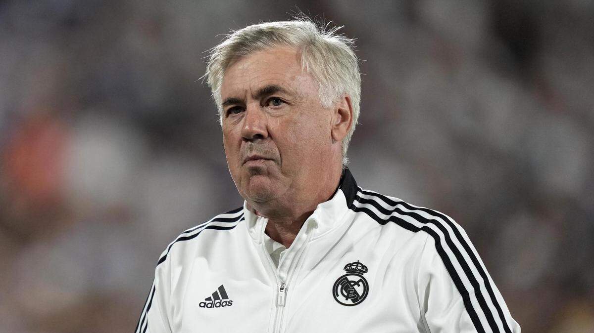 El exentrenador del Real Madrid y actual seleccionador de Brasil, Carlo Ancelotti, fue condenado en España a un año de cárcel por fraude fiscal, informó la justicia española este miércoles, una pena que no le obligará a entrar en prisión al ser menor a dos años.
