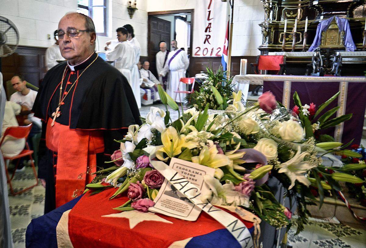 Cardinal Jaime Ortega during the funeral of Cuban dissident Oswaldo Payá. Archive.