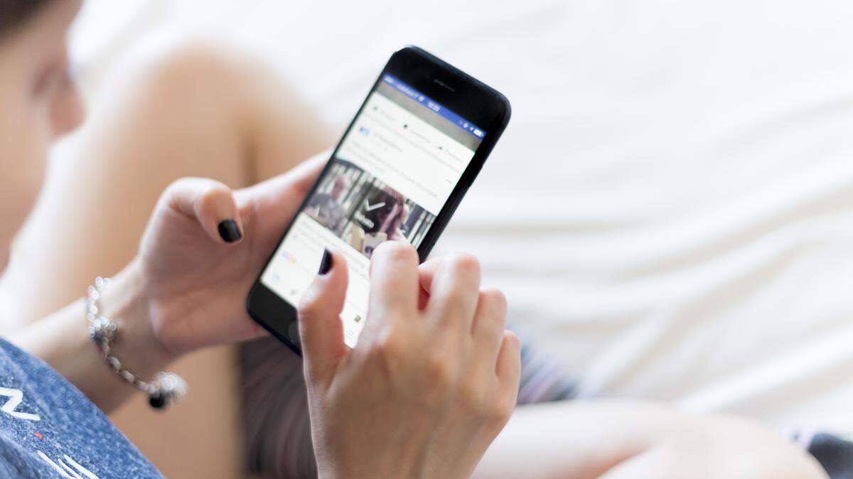 Las nuevas tecnologías son indispensables para el desarrollo de la humanidad. Sin embargo, estamos urgidos de una educación temprana, basada en valores y en inteligencia emocional, para detener la epidemia de ansiedad asociada a los excesos en internet.