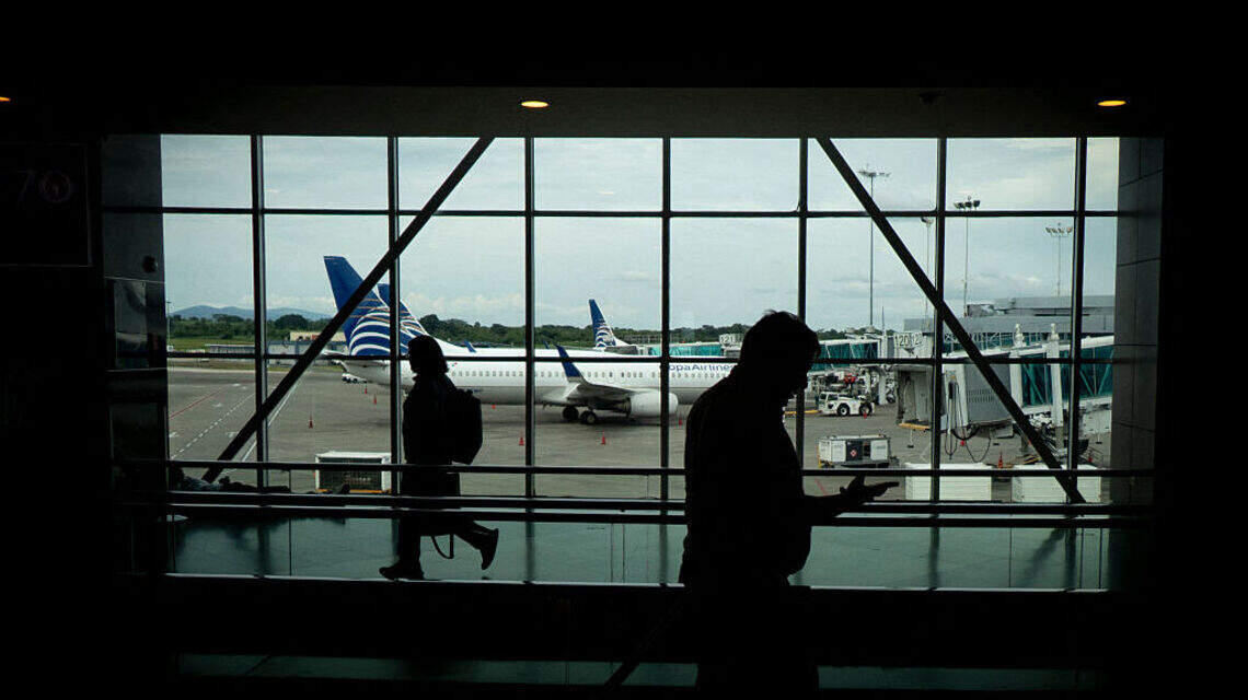 Cubano llega a Panamá con pasaporte chileno. El escáner del aeropuerto reveló su secreto