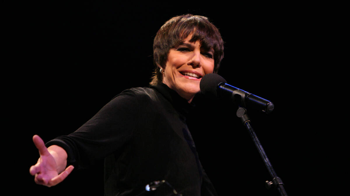 Cristina Rebull, actriz, profesora, dramaturga, autora de novelas para adultos y libros infantiles, falleció en Miami el 3 de febrero del 2026. En la foto, en un concierto en el Teatro Manuel Artime en abril del 2018.