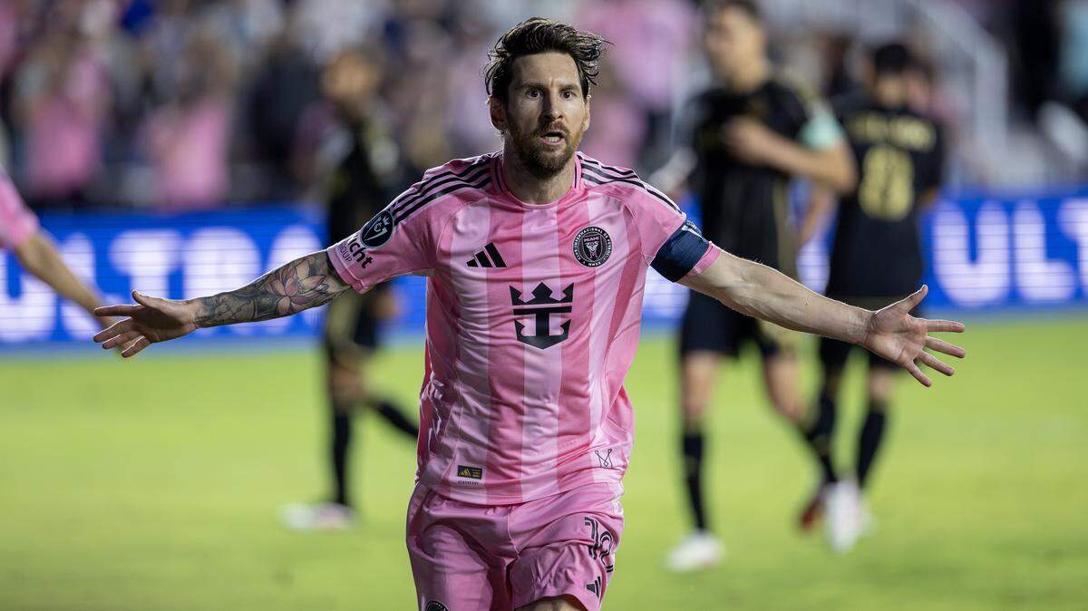Lionel Messi se alzó este miércoles en España con el Premio Princesa de Asturias de los Deportes, que reconoció su labor tanto dentro del campo como fuera de él en favor de los niños más desfavorecidos.