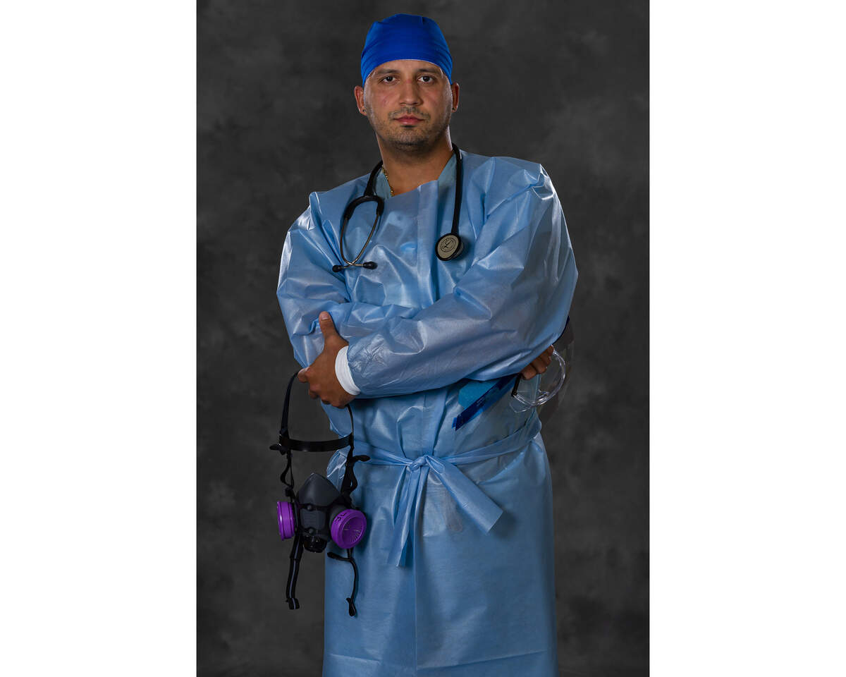 Jeremy López, terapista respiratorio, RRT, Baptist Health of South Florida.