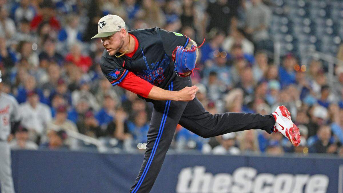 Yariel Rodríguez acaba de firmar un mes de mayo que no solo lo rescata dentro del bullpen de los Azulejos de Toronto, sino que lo coloca en una selecta lista de lanzadores cubanos con registros históricos en las Grandes Ligas.